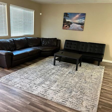 Quiet 1Bed,1Bath Condo With Free Parking Fresno Exteriör bild