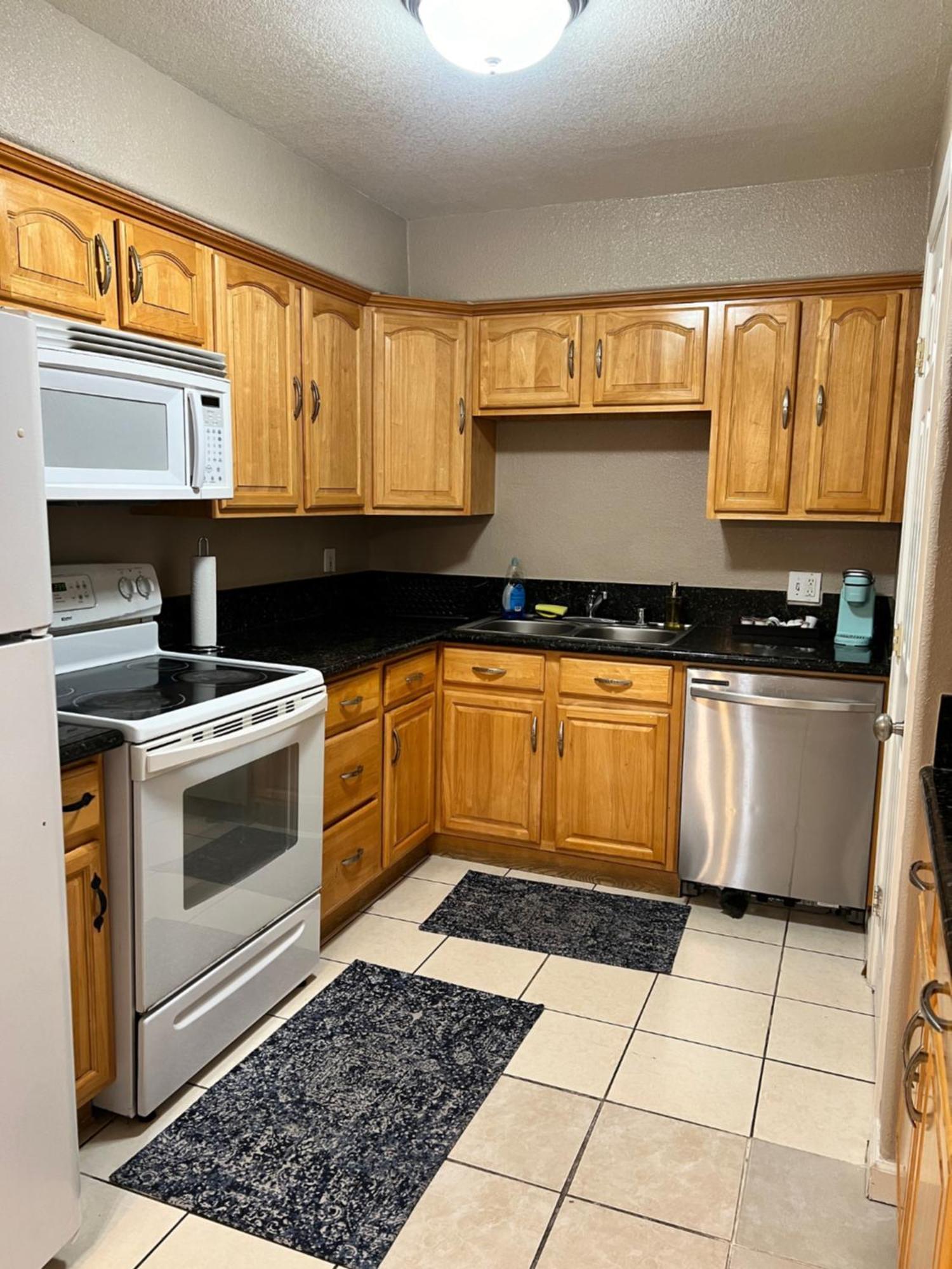 Quiet 1Bed,1Bath Condo With Free Parking Fresno Exteriör bild